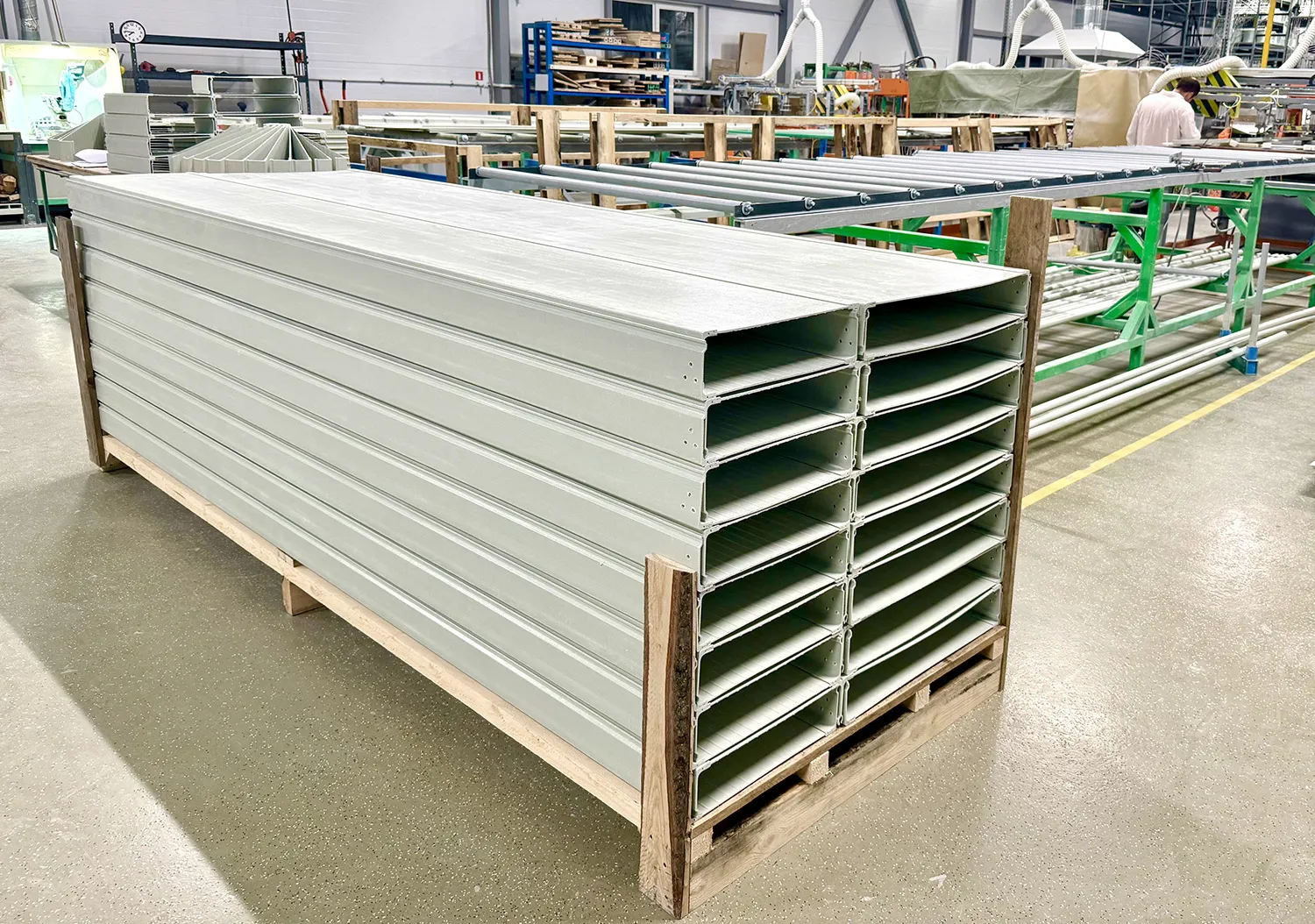 Кабеленесущие лотки сплошные композитные PULTRA