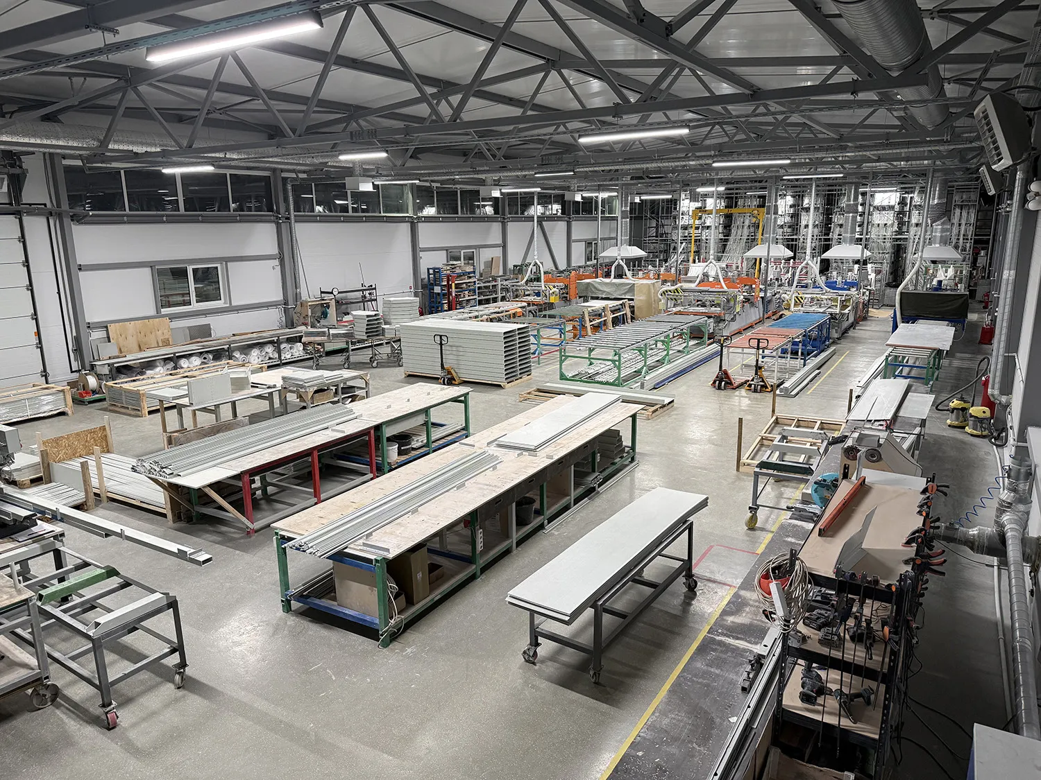 Производство кабеленесущих систем и композитных лотков