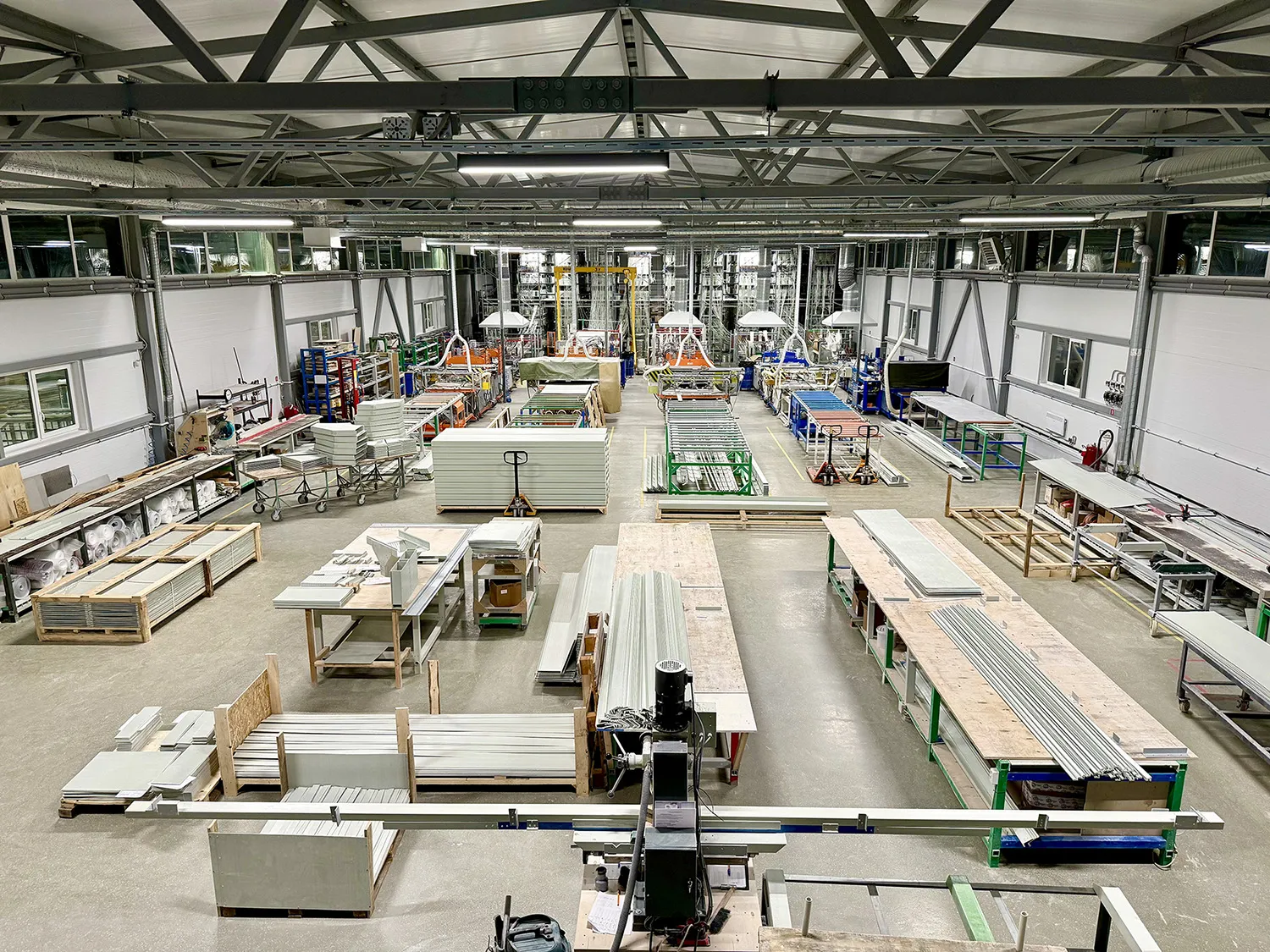 Производство композитных кабеленесущих систем