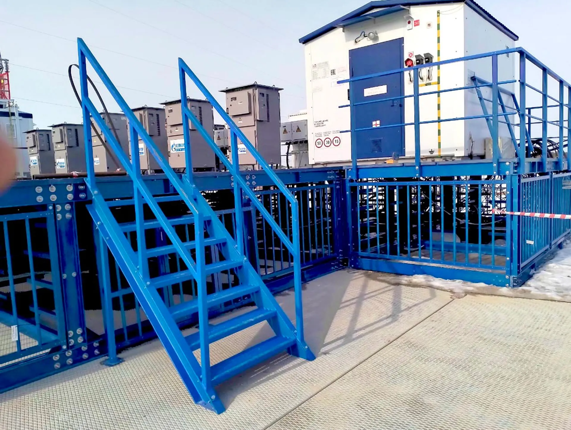 модульная площадка из композитных материалов стеклопластиковая для размещения оборудования PULTRA