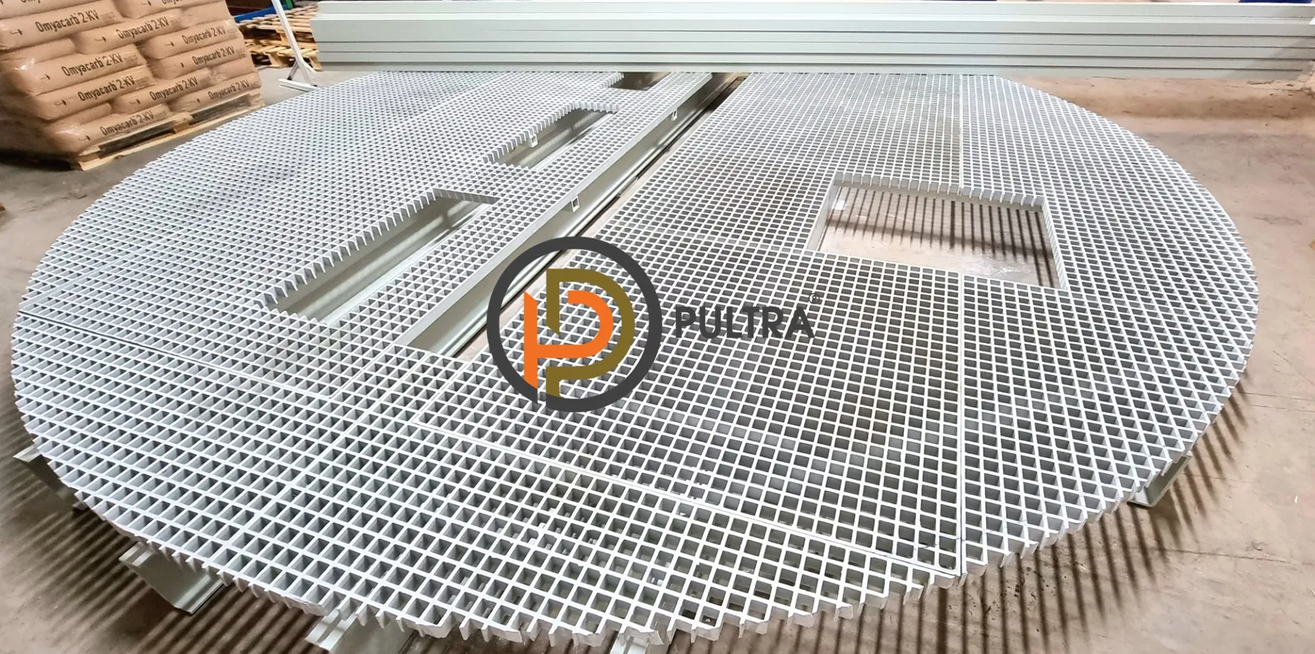 настил решетчатый из композитных материалов PULTRA