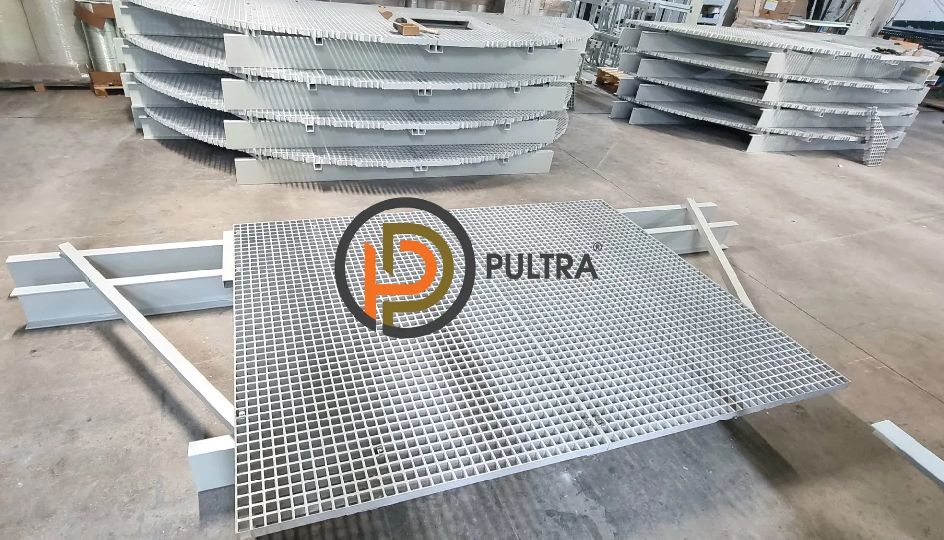 оснащение шахт из композитных материалов PULTRA