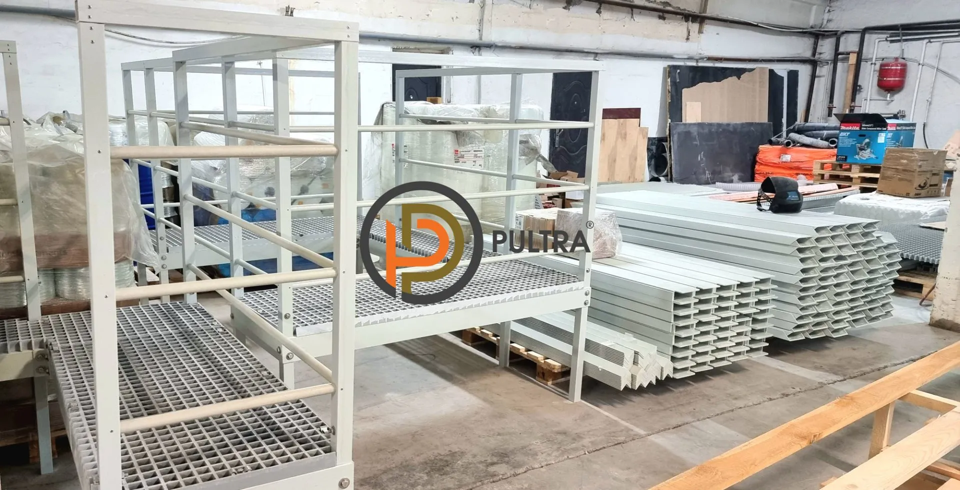 площадка обслуживания композитная из стеклопластика PULTRA