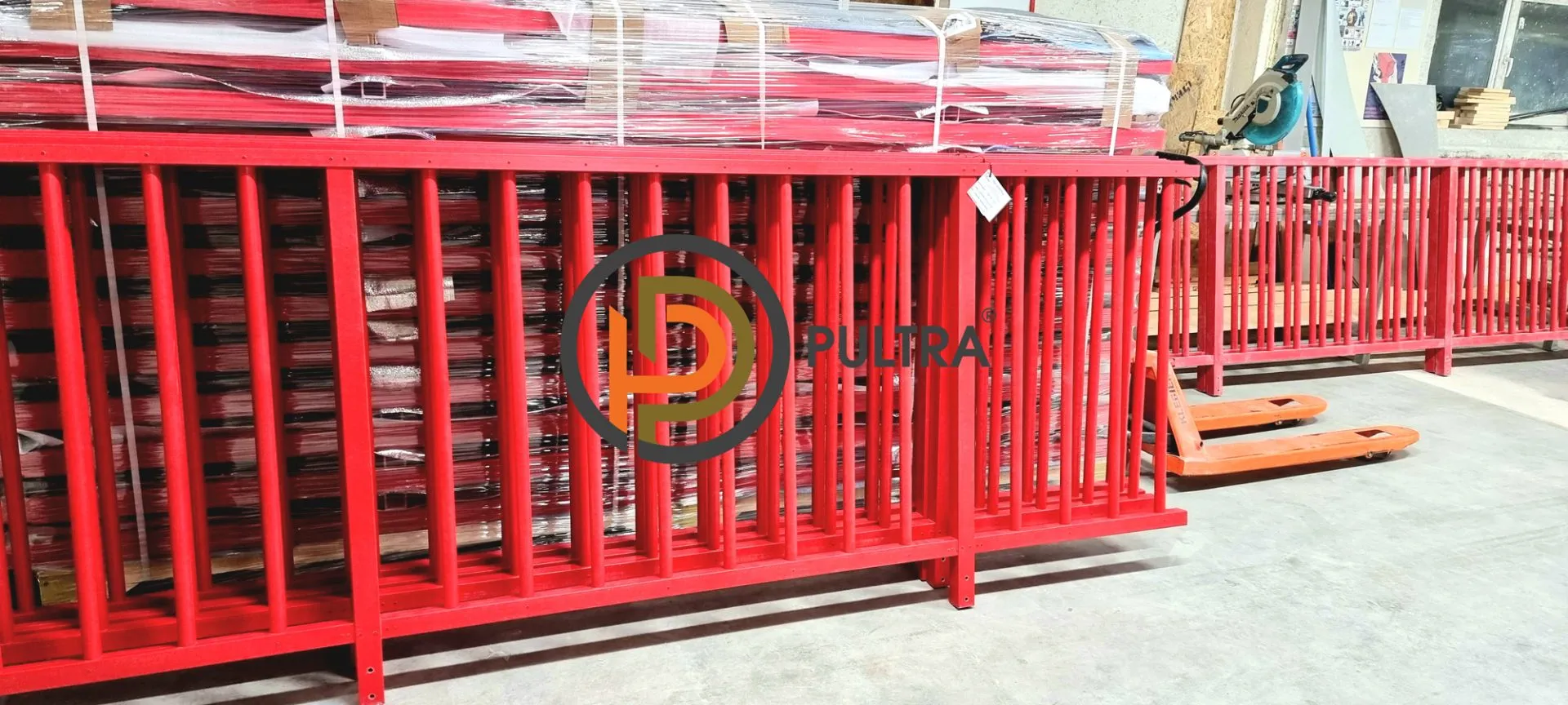 прямое рамное ограждение из стеклопластика PULTRA