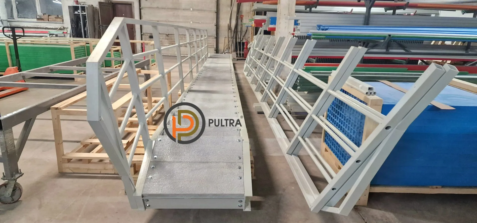 лестничный марш из композитных материалов PULTRA