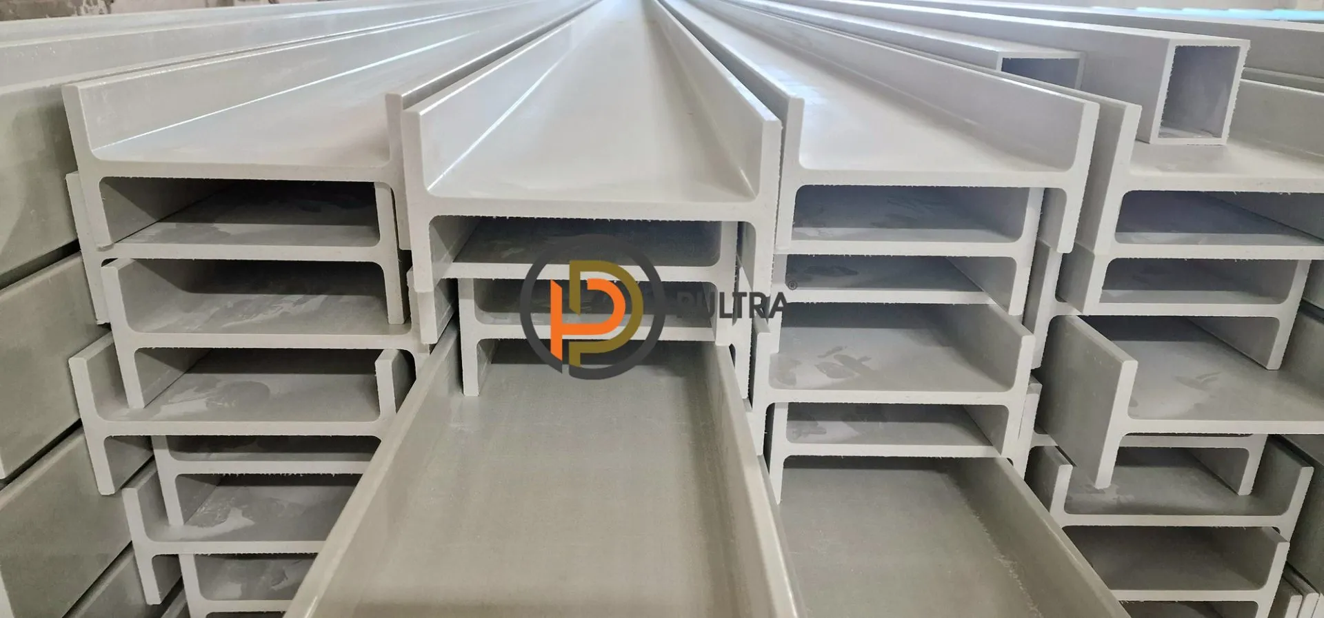 двутавровая балка композитная стеклопластиковый PULTRA