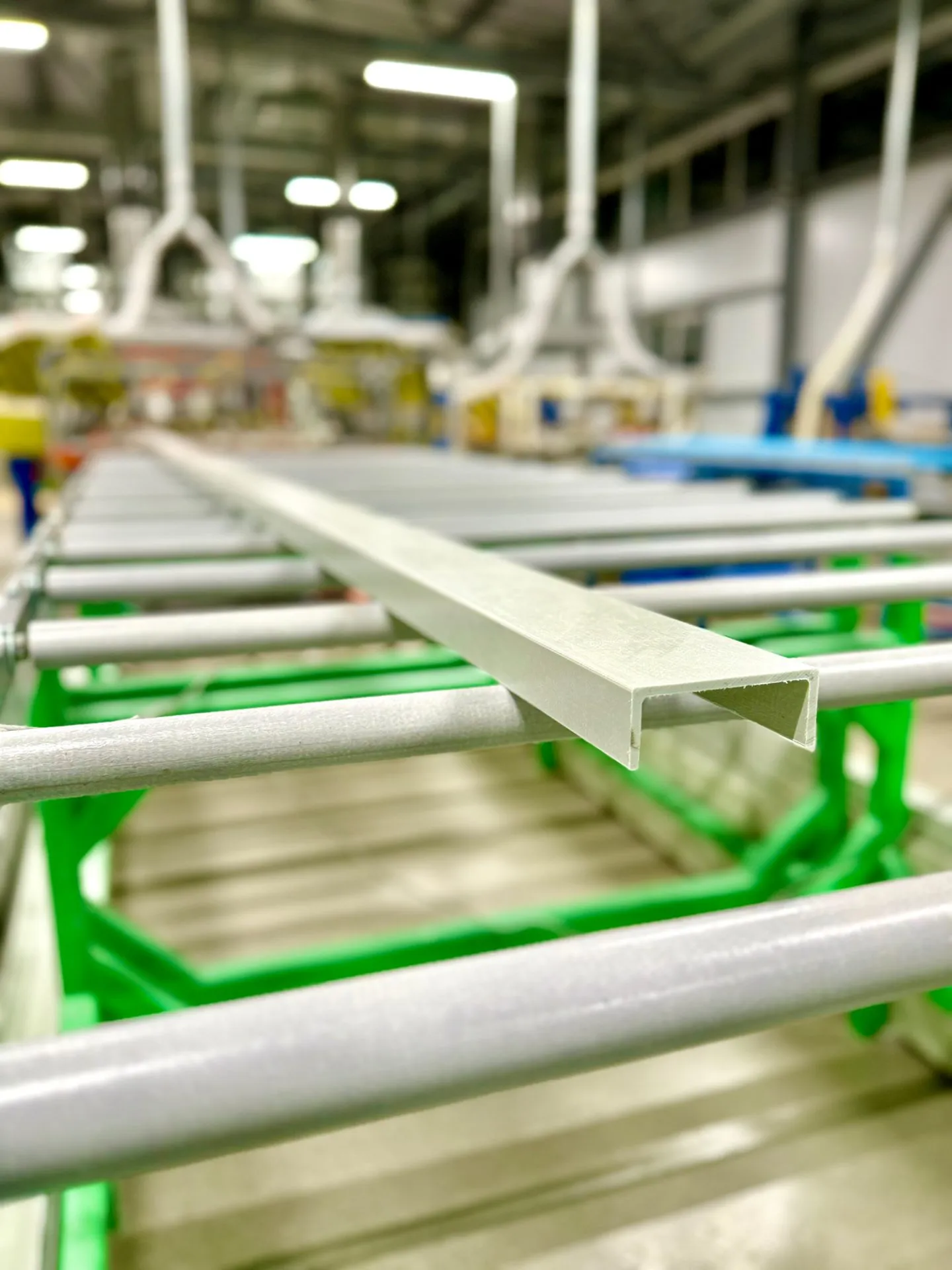 швеллер композитный стеклопластиковый PULTRA