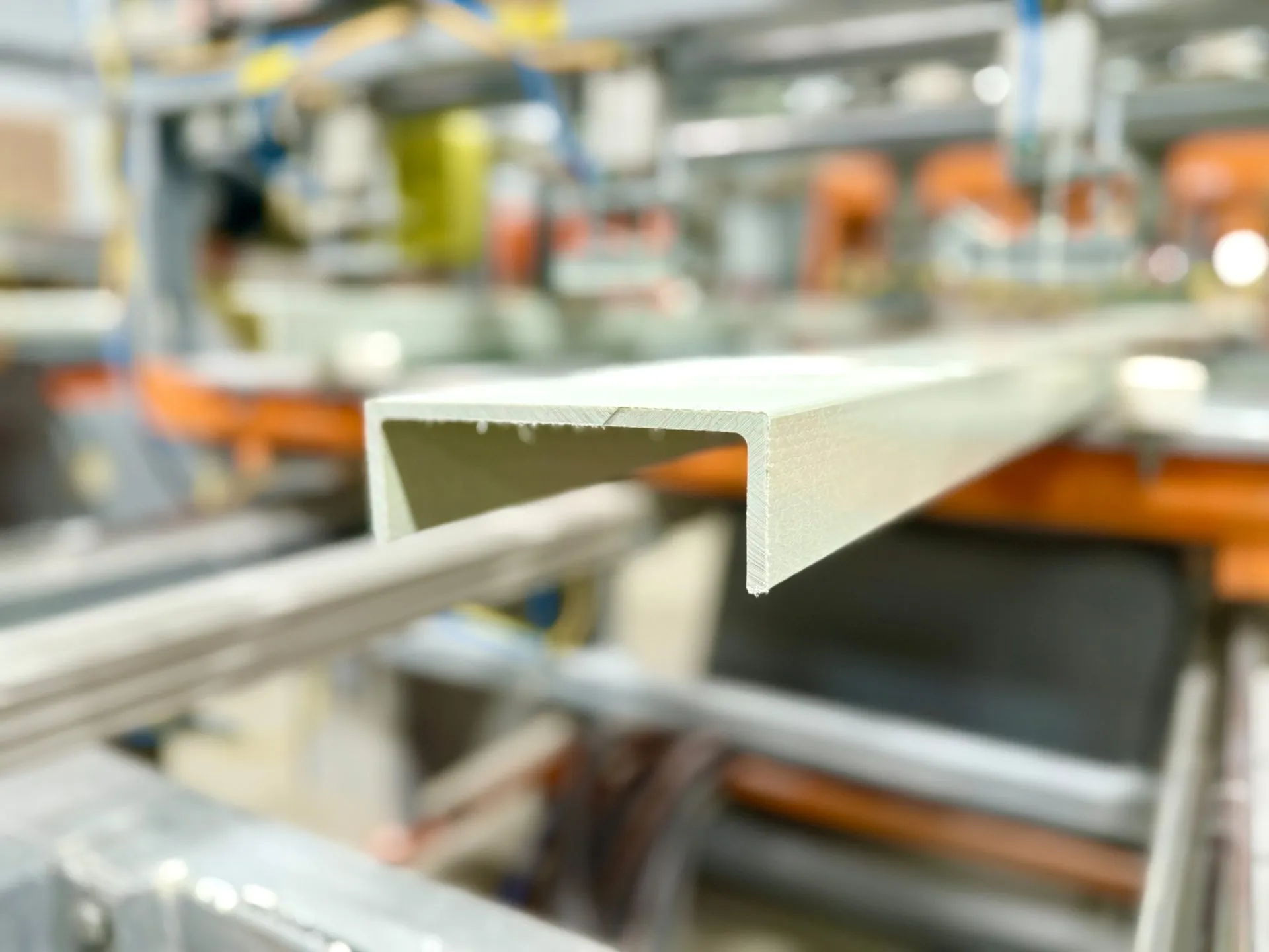 швеллер композитный стеклопластиковый PULTRA