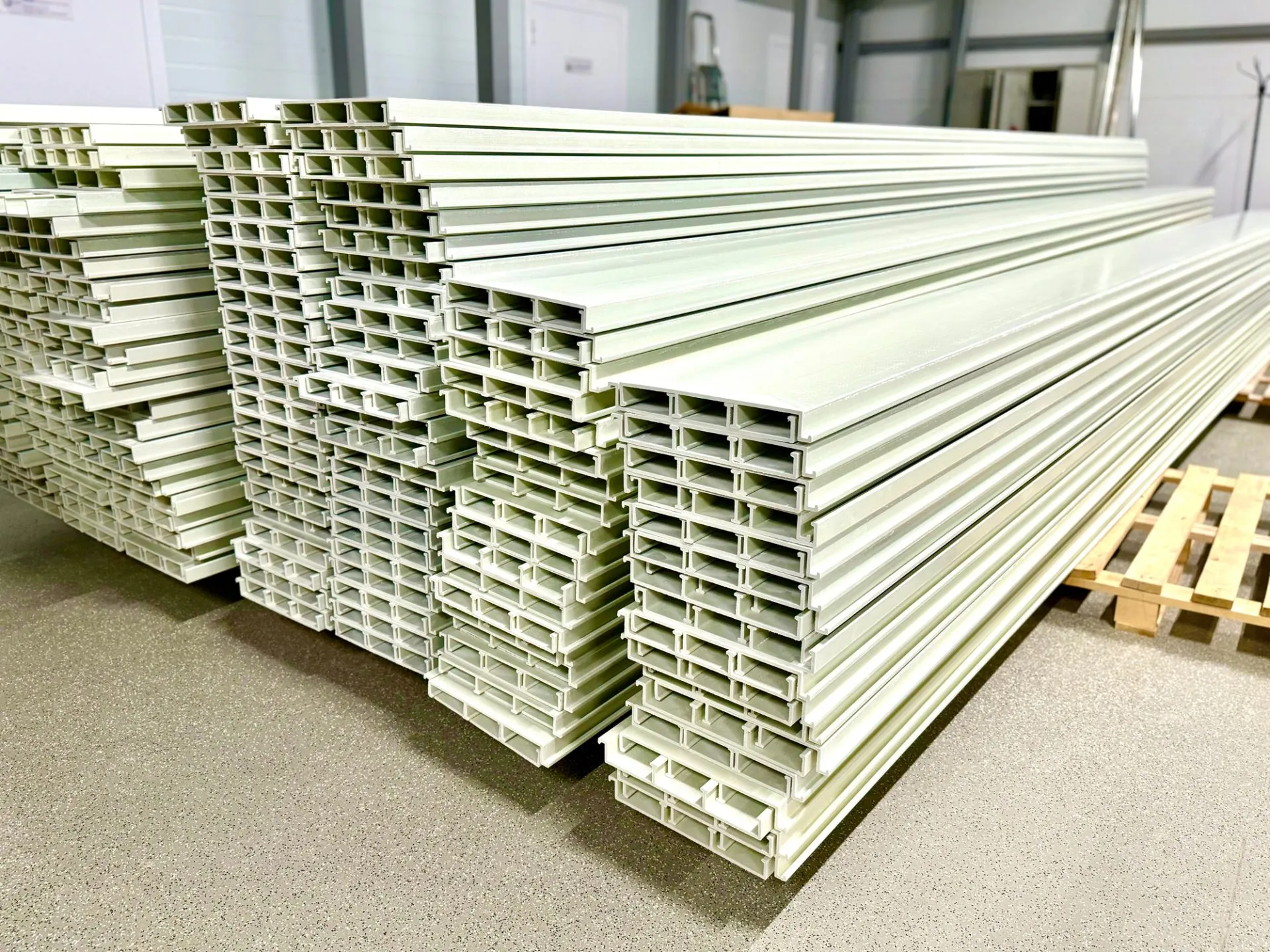 настил сплошной стеклопластиковый PULTRA