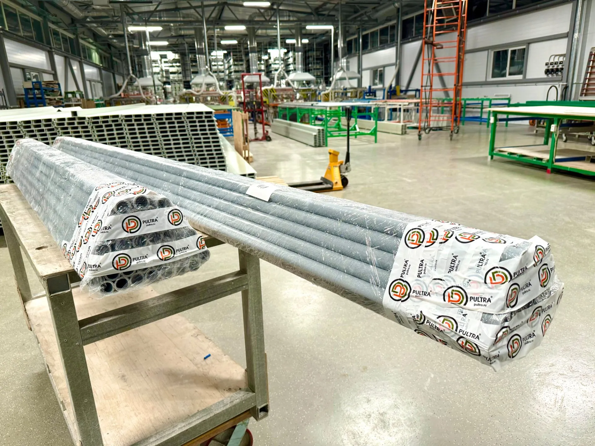 профиль стеклопластиковый композитный круглого сечения PULTRA