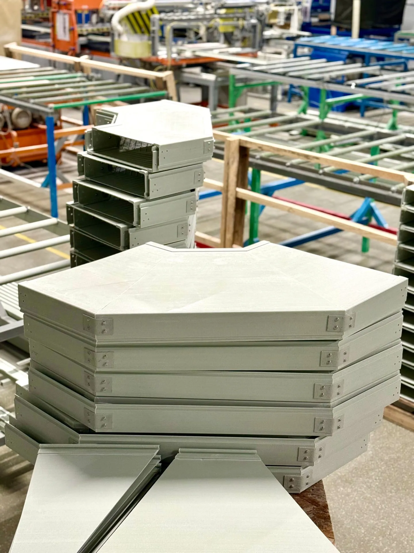 соединительные элементы для кабельных лотков из композитных материалов PULTRA