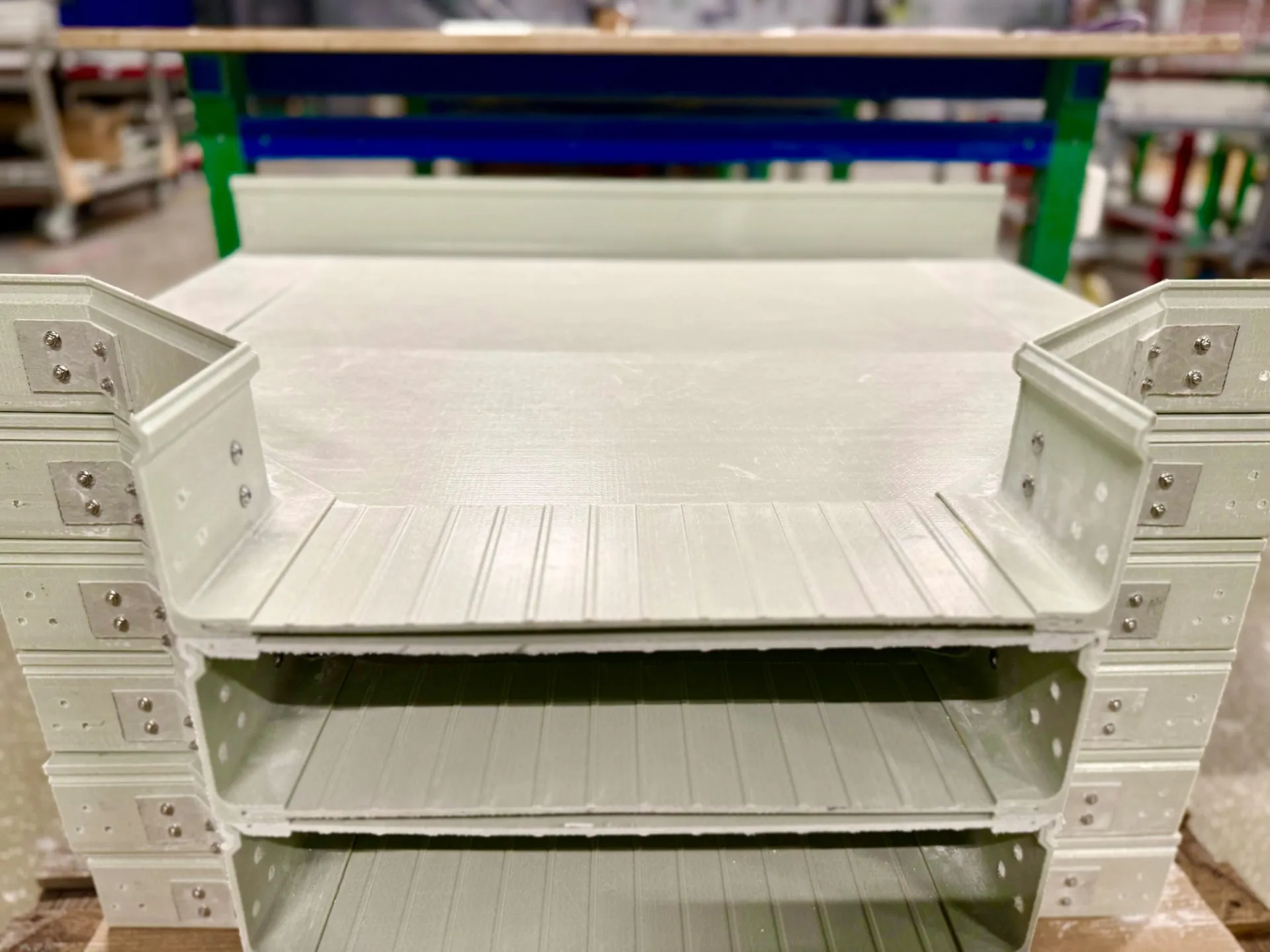 соединительные элементы для кабельных лотков из композитных материалов PULTRA