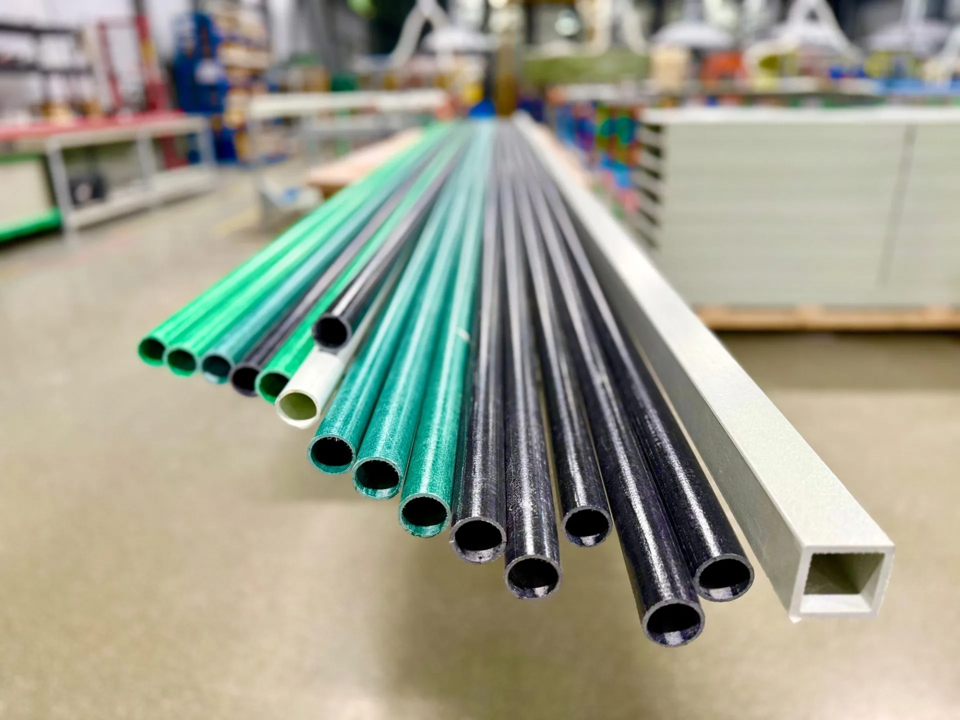 профиль стеклопластиковый композитный круглого сечения PULTRA