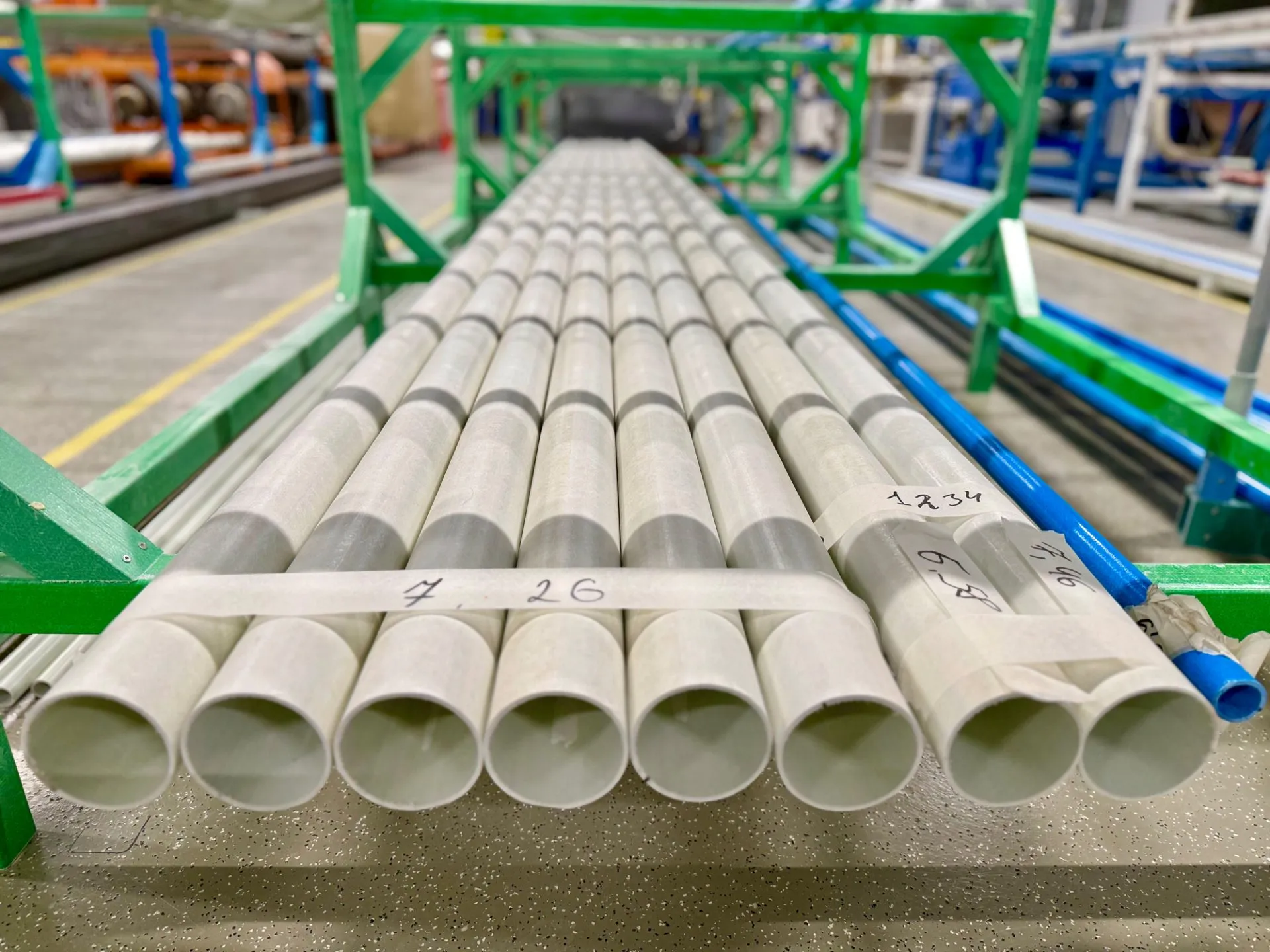 профиль стеклопластиковый композитный круглого сечения PULTRA